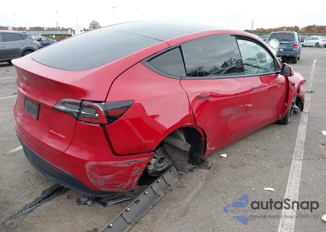 2022 Tesla Model Y Long Range Dual Motor All-Wheel Drive from USA, damaged, VIN 7SAYGDEE8NF310077